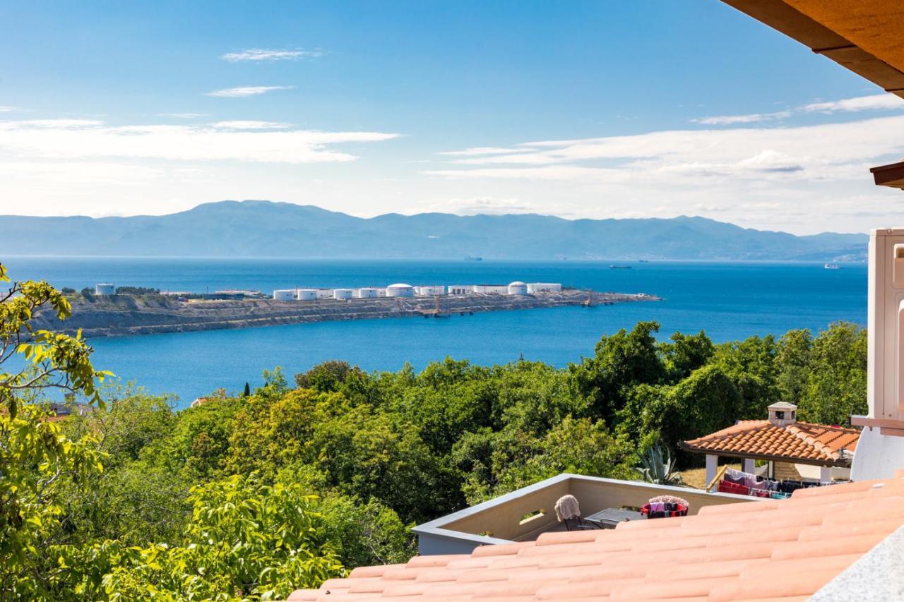 Apartmani Beba Omišalj Eksteriør bilde